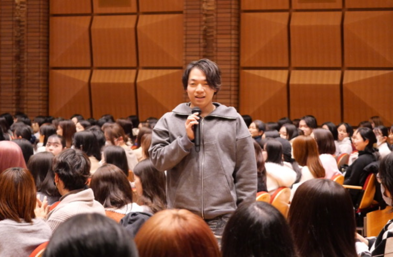 伊沢さんとお客さん