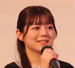 大西 優奈