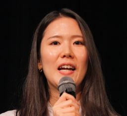 山岡 美季