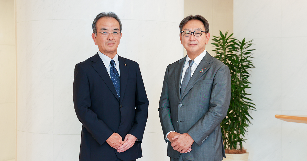 マネー・効率からひと中心の経営へ マネー・効率からひと中心の経営へ(渡辺英幸著) / 不死鳥BOOKS