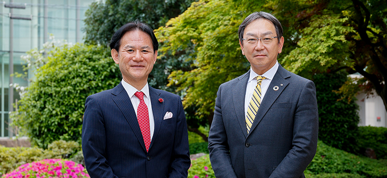 左：早稲田大学大学院 会計研究科 客員教授　柳 良平 氏 右：野村アセットマネジメント株式会社 CEO兼代表取締役社長　小池 広靖